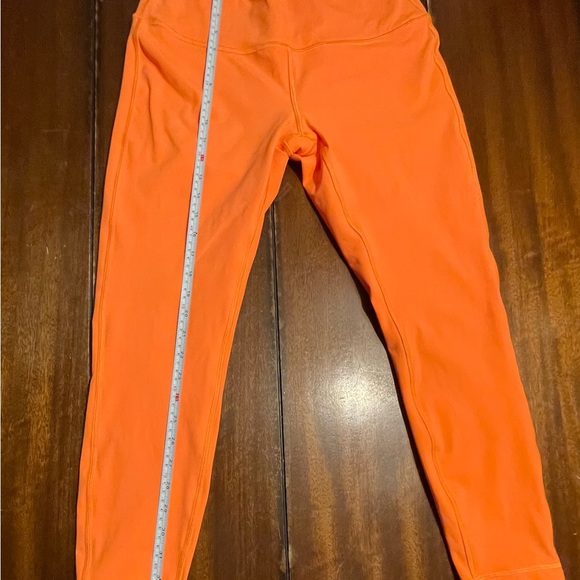 FLORESCENT ORANGE LULULEMON LEGGINGS SIZE 10! - Picture 7 of 8